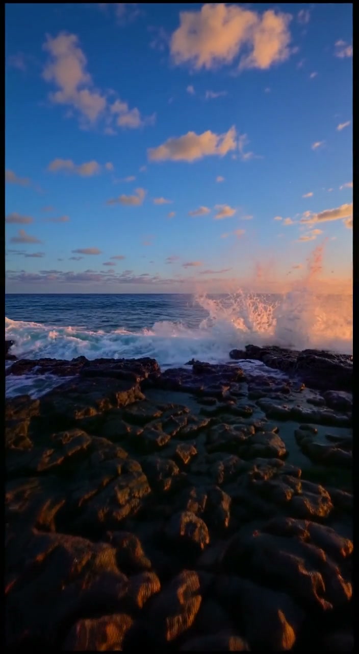 Full outpainted volcanic shoreline frame around 2.5 seconds